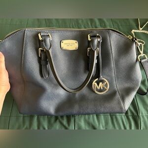 Michael Kors Navy Blue and Silver Purse